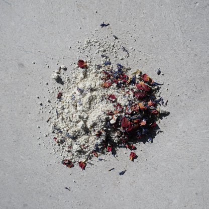 Lavender, Cornflower, Rose and Oatmeal Bath Soak